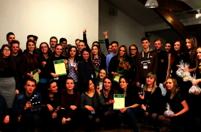 Festivalyje „Trumpas kinas. Daina ekrane“ dalyvavo 7 komandos