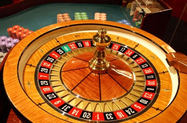 Lošėjui buvo grąžinti kazino pralošti pinigai