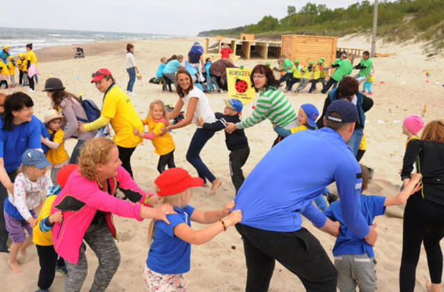 Pajūryje - smagus renginys darželinukams