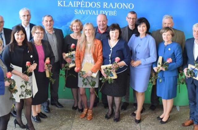 Pasveikinti labai gerai įvertinti valstybės tarnautojai