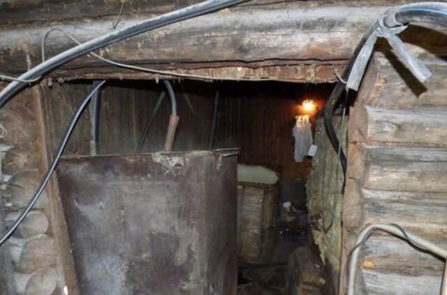 Plungės rajone pareigūnai aptiko „samogono“ varyklą