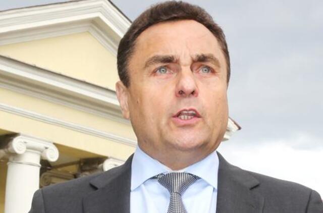 Vilniaus policija aiškinasi, ar Seimo narys Petras Gražulis pasišalino iš eismo įvykio