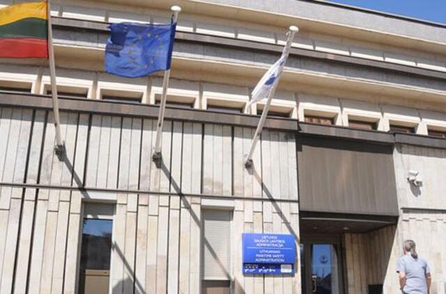 Jūrininkų pasipiktinimas niekam nė motais