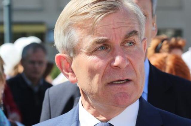 Liko du parlamentarai, neužpildę anketų susipažinti su slapta informacija – Viktoras Pranckieits