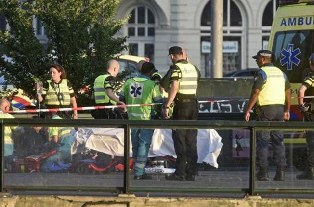 Sunegalavęs vairuotojas Amsterdame sužeidė mažiausiai 5 pėsčiuosius