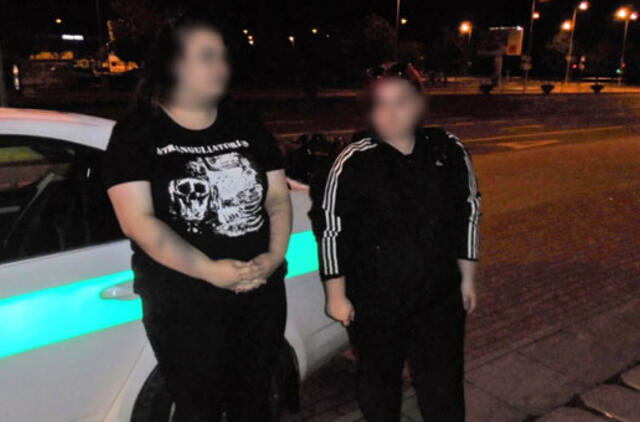 Klaipėdos patrulių naktį patikrintos merginos turėjo miltelių