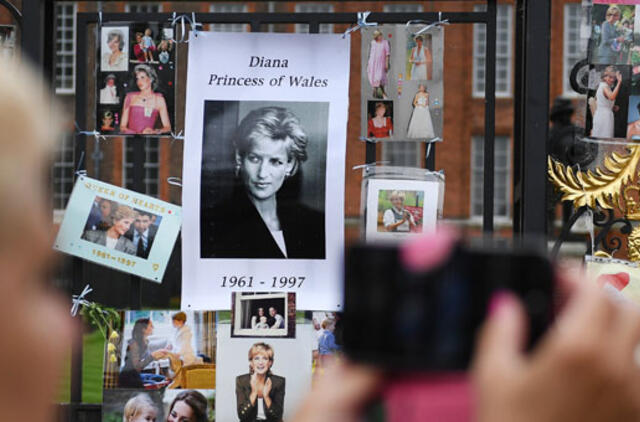 Britai mini 20-ąsias princesės Dianos mirties metines