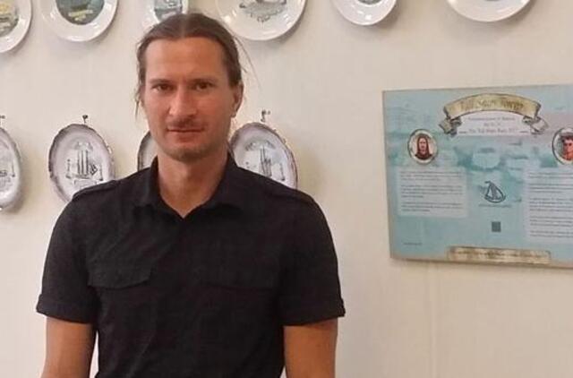 Burlaivių portretus įamžino lėkštutėse