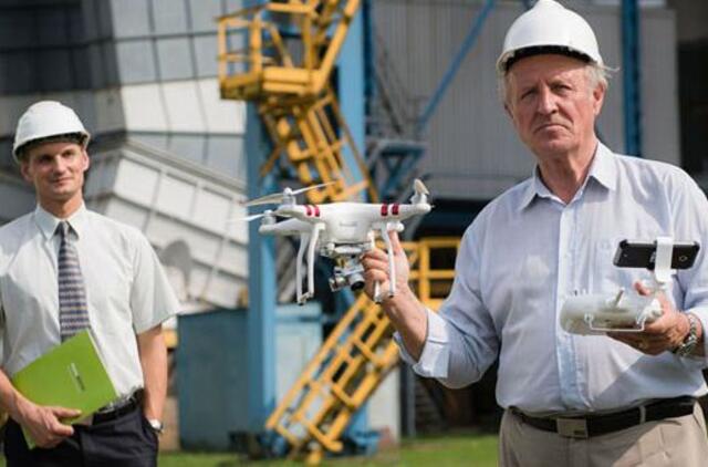 Daugiabučius apžiūrės ir skraidantys "inspektoriai"