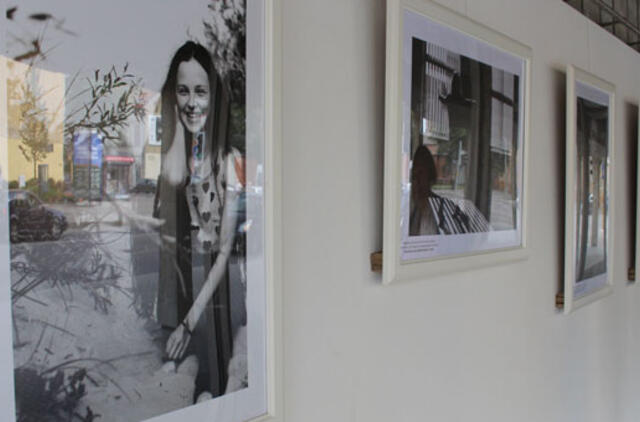 Klaipėdos apygardos teismo vitrinoje - paroda „Portretas“