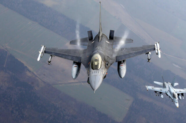 Praėjusią savaitę NATO 4 kartus lydėjo Rusijos orlaivius