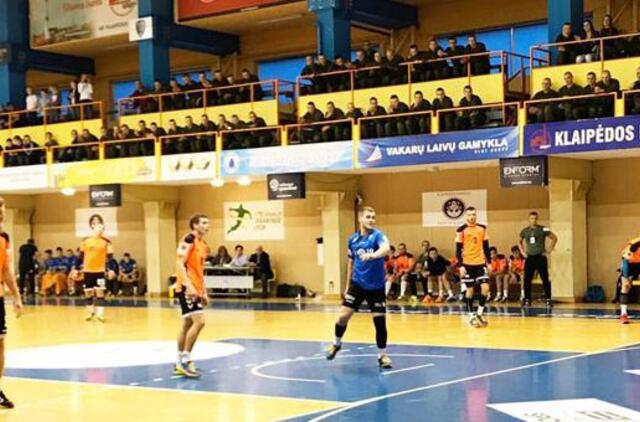 Favoritai užtikrintai šventė pergales