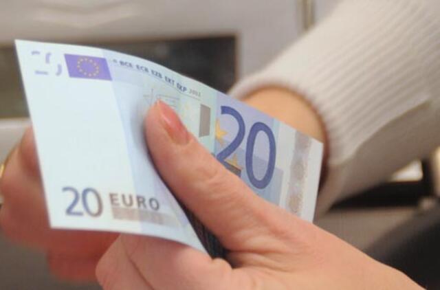 Siūlo minimalią algą didinti tik 20 eurų