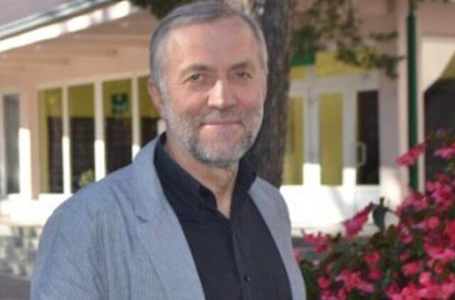 Mokyklų direktorių rūpestis - ne tik mokiniai be motyvacijos, bet ir ilgesni mokslo metai