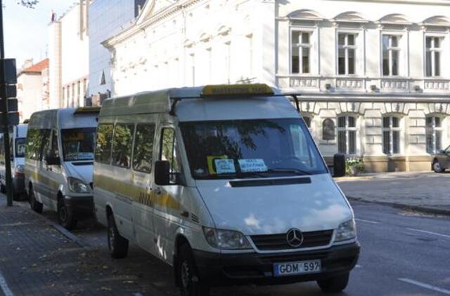 Prie Rotušės vėl išsirikiavo "mikriukai"