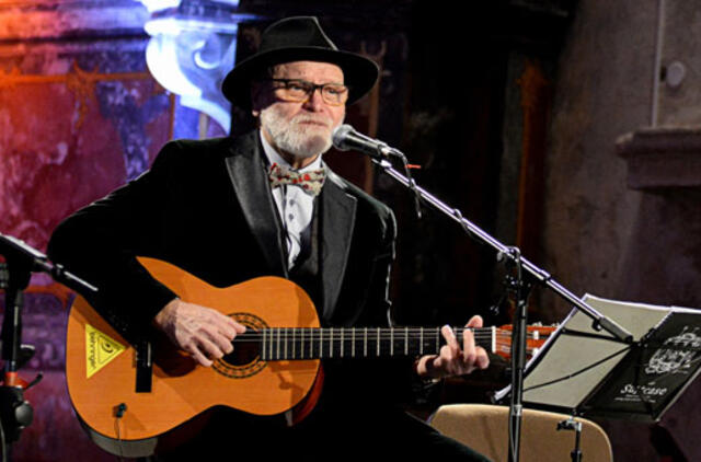 Aktorius Vladas Bagdonas Klaipėdoje pristatys naująją kompaktinę plokštelę “Liekantiems būti”