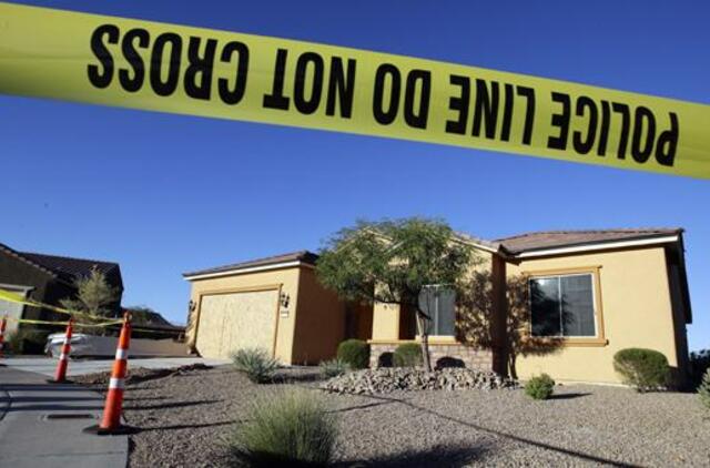 JAV pareigūnai aptiko daugiau kaip 40 ginklų, priklausiusių šauliui iš Las Vegaso