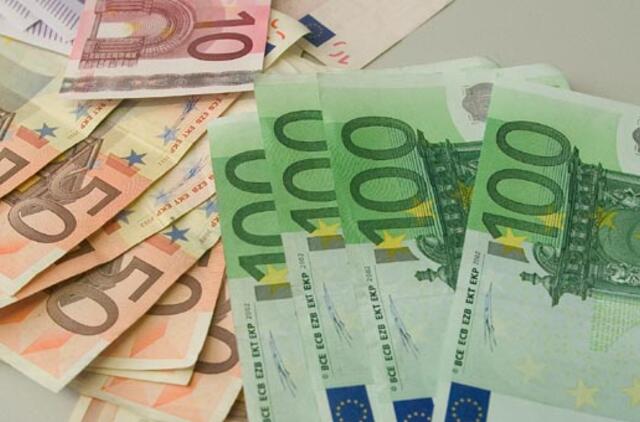 Klaipėdietė „prokuratūros darbuotojui“ atidavė 1150 eurų