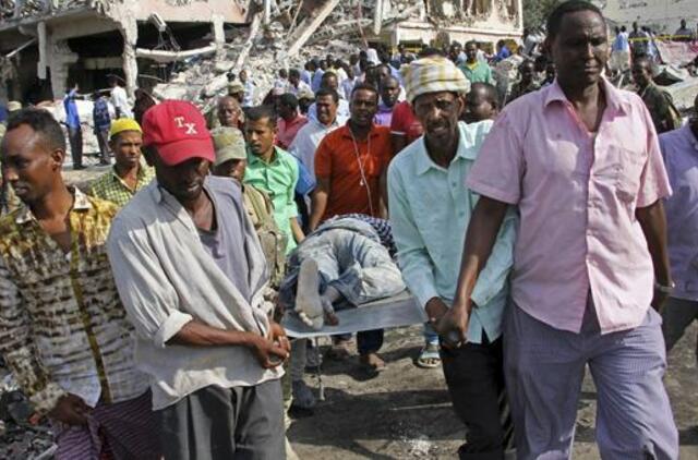 Somalis: sprogimo Mogadiše aukų skaičius išaugo iki 276 žmonių