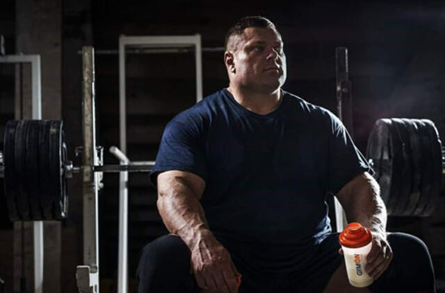 Žydrūnas Savickas iš galiūnų sporto arenų kol kas nesitraukia