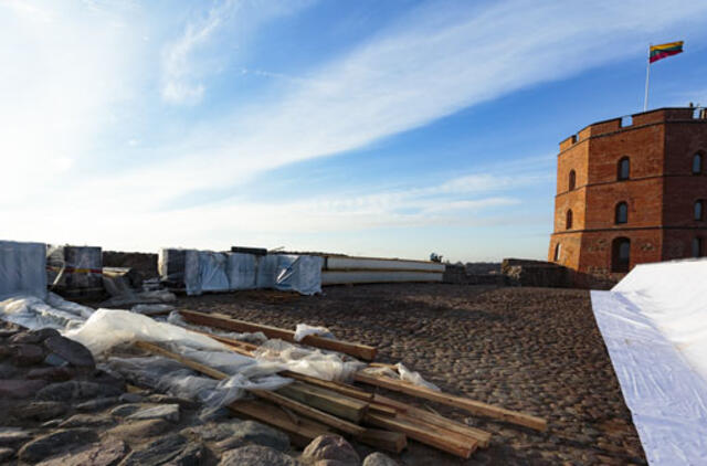 Gedimino kalnas ruošiamas žiemai