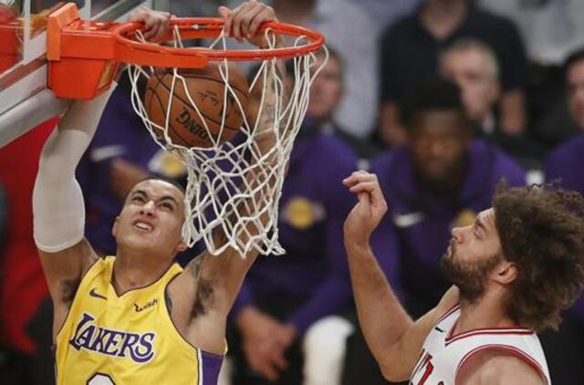 „Lakers“ krepšininkai įveikė „Bulls“ ekipą