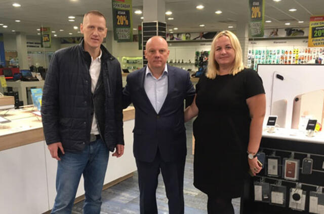 „Neptūnas“ atidarys atributikos parduotuvę