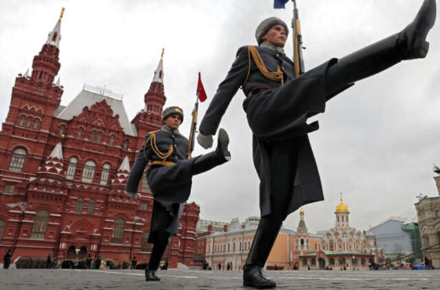 Rusija mini 100-ąsias bolševikų revoliucijos metines
