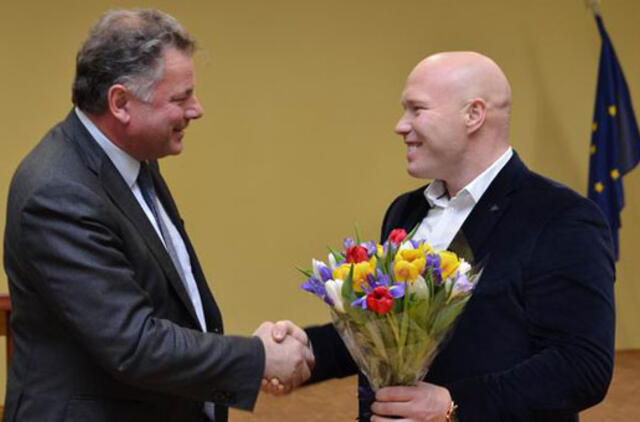 Apdovanoti sėkmingiausi universiteto sportininkai