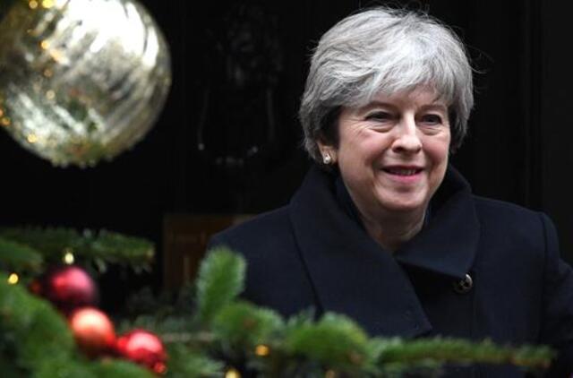 JK premjerė Teresa Mei pralaimėjo šalies parlamento balsavimą dėl „Brexit“ įstatymo projekto