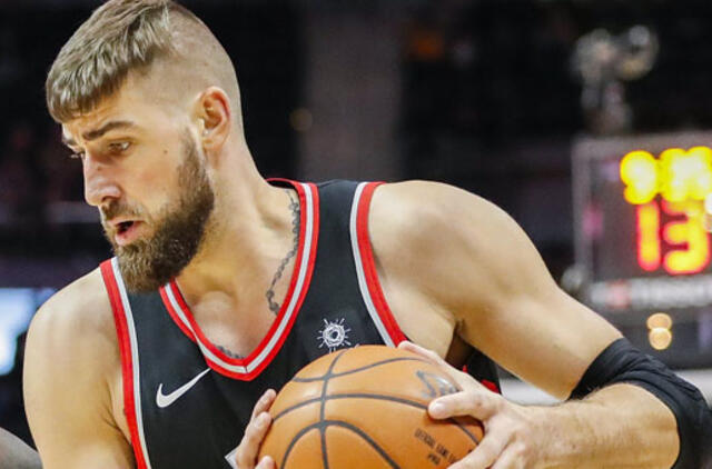 „Raptors“ su Jonu Valančiūnu iškovojo ketvirtąją pergalę iš eilės
