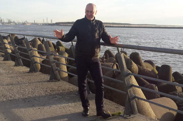 „Protingas mokosi iš savų, išmintingas iš svetimų klaidų"