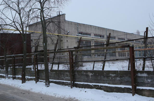 Sandėliai grius dėl naujos gatvės