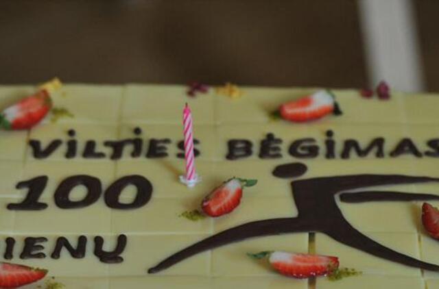 Šimtmečio Lietuvai - „Vilties bėgimo“ šimtadienio tortas