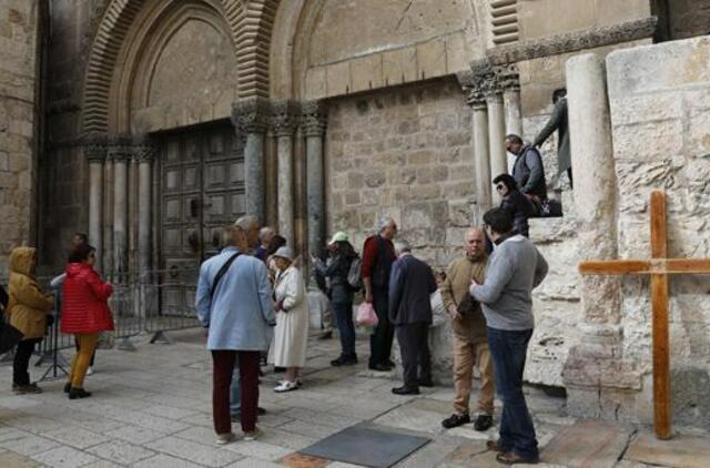 Kristaus kapo bažnyčia Jeruzalėje lieka uždaryta antrą dieną iš eilės