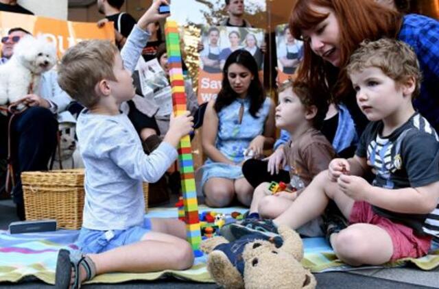 Vaikų išmokos vėluoja, bet pasieks visus