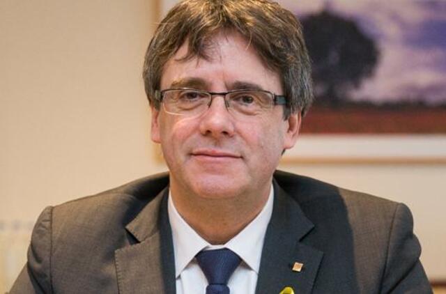 Carlesas Puigdemont'as nesieks būti perrinktas Katalonijos regiono prezidentu