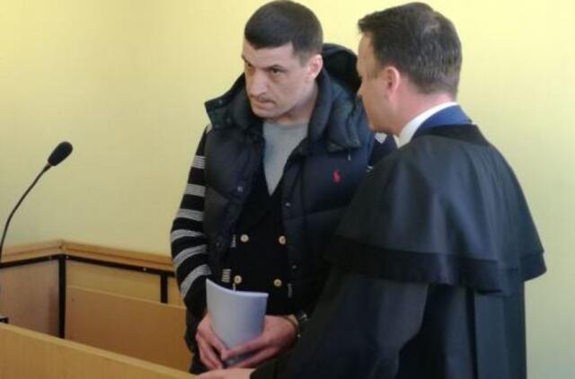 Iš britų kalėjimo į teismą Klaipėdoje: narkotikų gabenimą iš Čilės kaunietis organizavo kilogramais