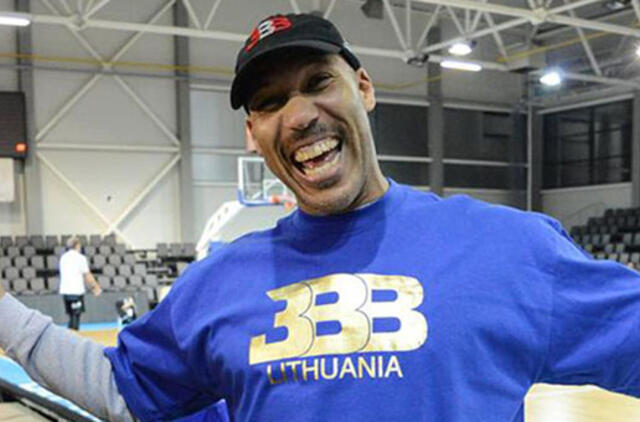 Klaipėdiečiai šįvakar išvys garsiąją Ballų šeimynėlę