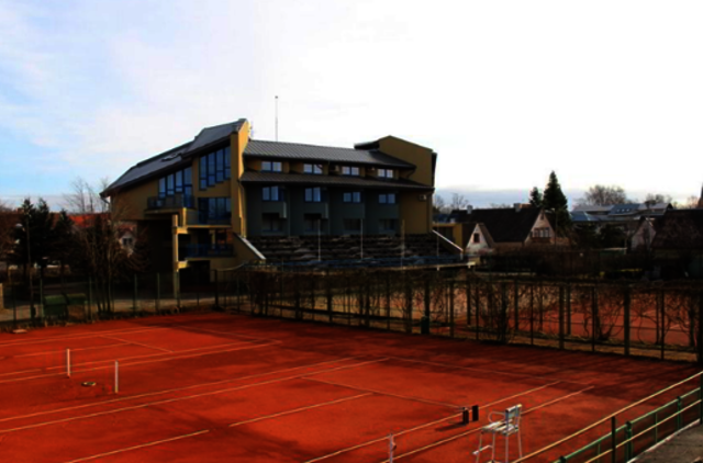 Palangai pažadėtas teniso aikštynas dar nepasiekiamas