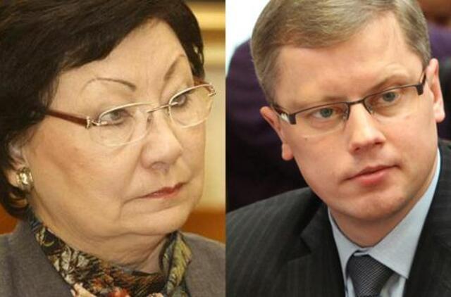 Prisiekė du nauji Seimo nariai – Ona Valiukevičiūtė ir Andrius Kupčinskas
