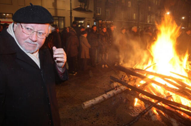 Signatarai kreipėsi į prokurorus dėl V. Landsbergio nusikaltimų