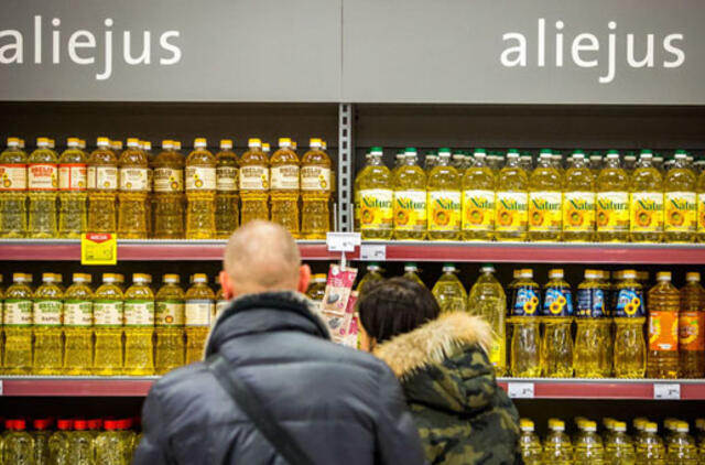 Alaus dėžes kilnojusios darbuotojos incidentas atvėrė „Grūstės“ žaizdas