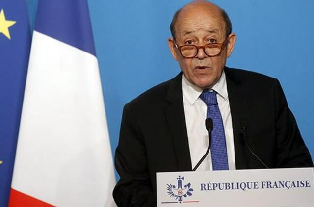 Po smūgių Sirijoje Prancūzija imasi diplomatinės iniciatyvos