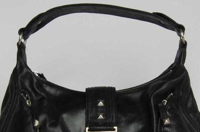 Rankinių plėšikas įkliuvo pareigūnams