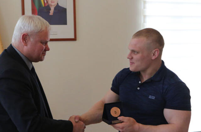 Žygimantui Stanuliui - vardinis Klaipėdos medalis