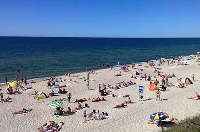 Į Neringos pliažus siųs ugniagesius