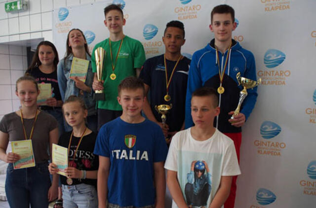 Jaunųjų plaukikų startai