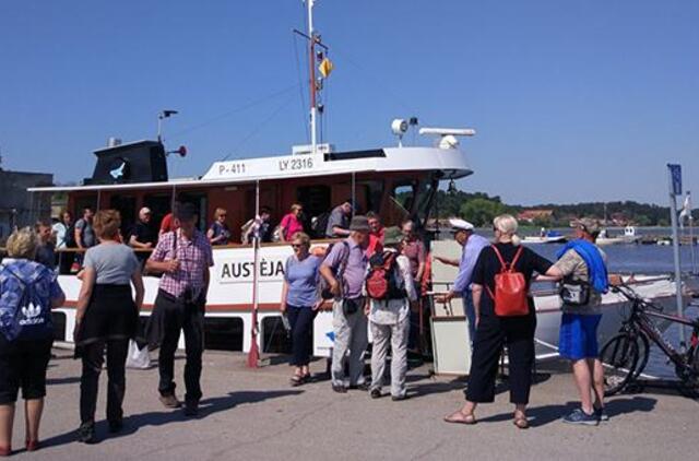 Karščių ir poilsiautojų užklupta Nida supanikavo