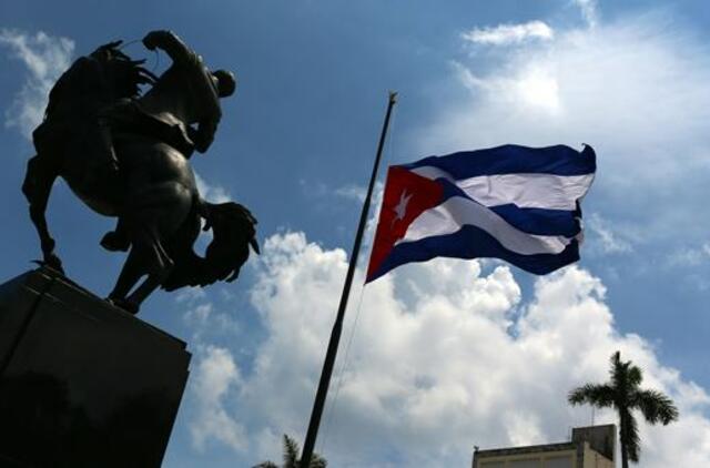 Kuba: mirė antroji iš trijų lėktuvo katastrofą išgyvenusių moterų